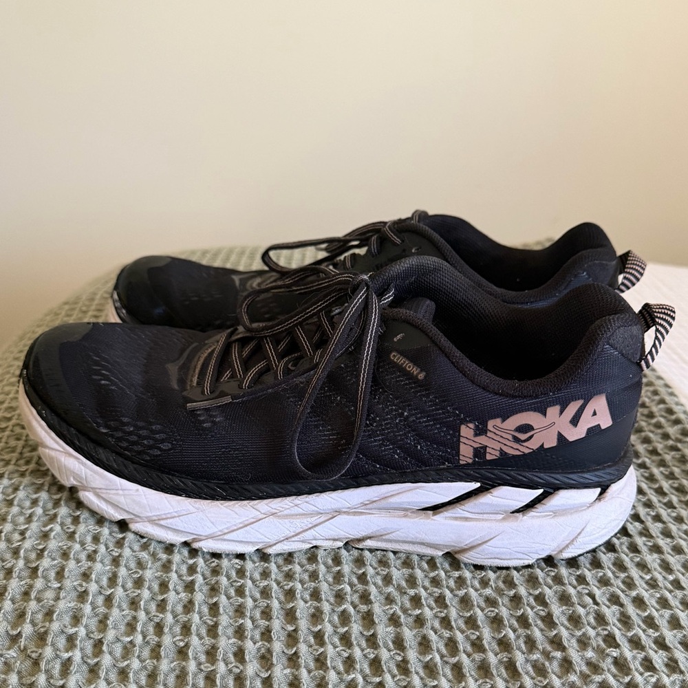 Hoka Black and White Clifton